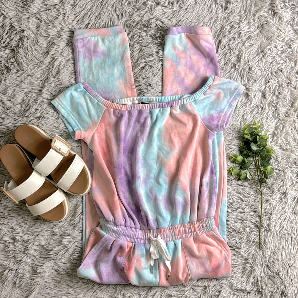 NWOT Vici pink tie dyed tie waist jumpsuit size small